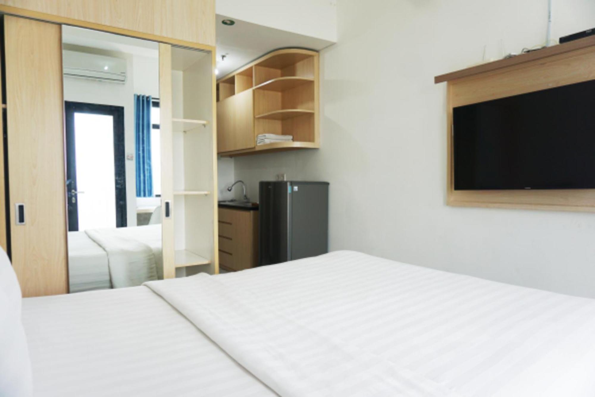 Cordova Suites Semarang Exterior foto
